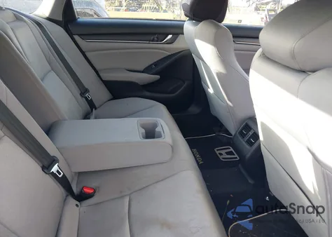 2018 Honda Accord Ex z USA, uszkodzony, nr VIN 1HGCV1F42JA011156